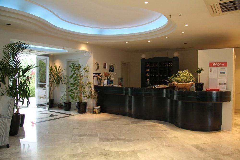 Mantenia Hotel Платанес Екстер'єр фото