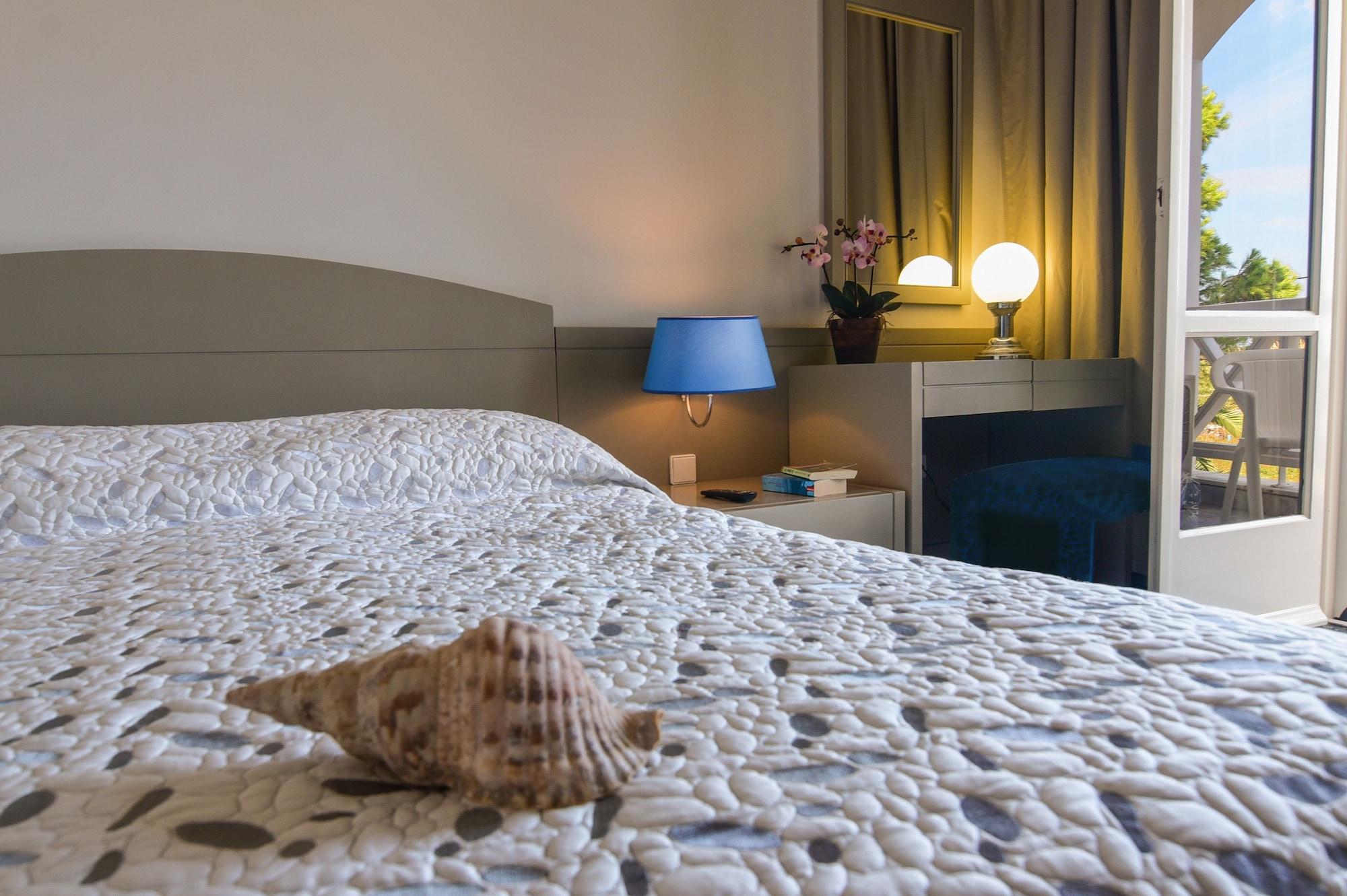 Mantenia Hotel Платанес Екстер'єр фото
